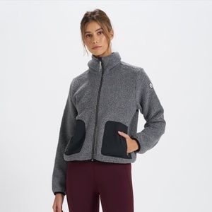 VUORI ALPINE SHERPA JACKET in GRAY XS